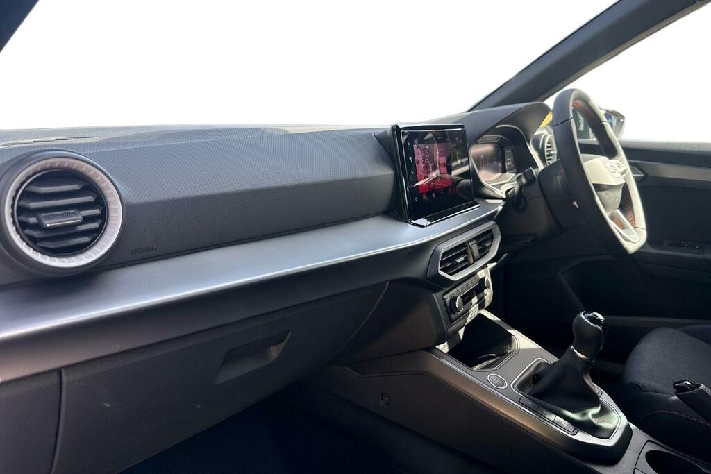 Seat Arona 1.0 Tsi 115 Fr Black Edition White #2