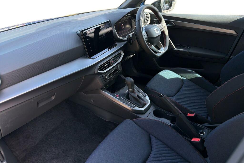 Seat Arona 1.0 Tsi 115 Fr Black Edition Dsg Black #2