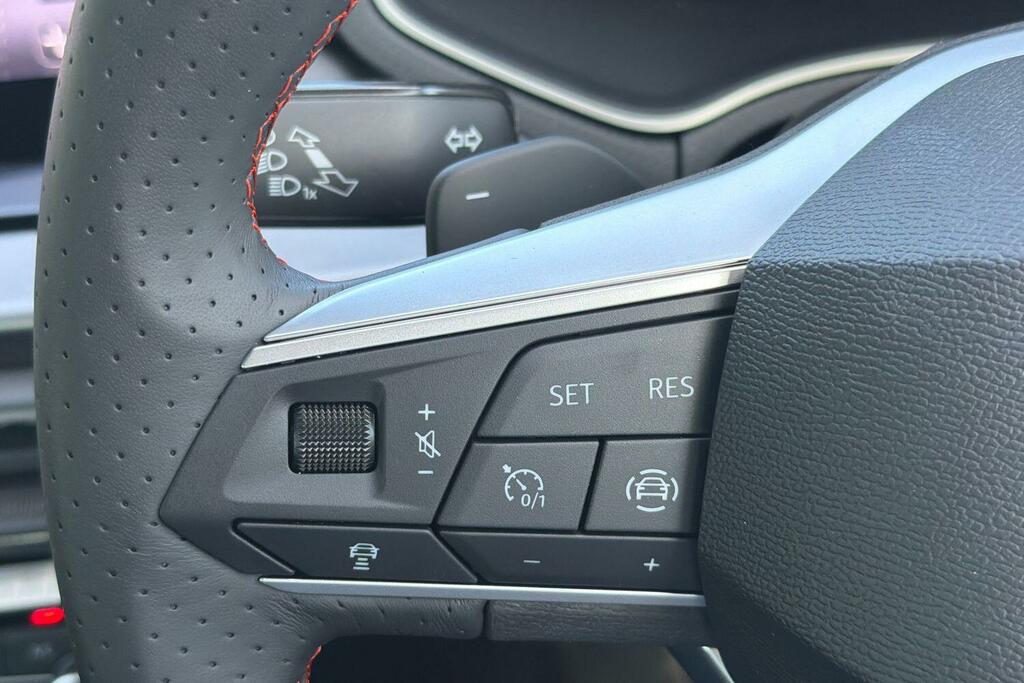Seat Arona Fr Sport White #16