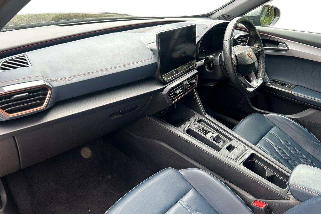 Cupra Formentor 1.5 Tsi 150 V2 Dsg Black #2