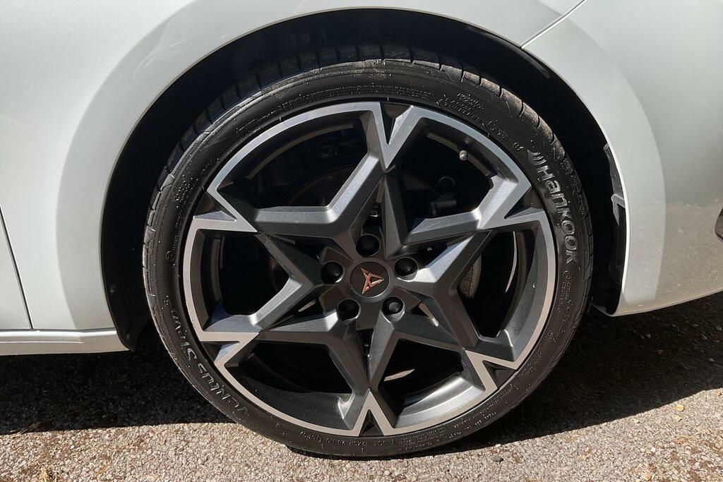 Cupra Leon 2.0 Tsi Vz3 Hatchback Dsg 300 Ps Black #21