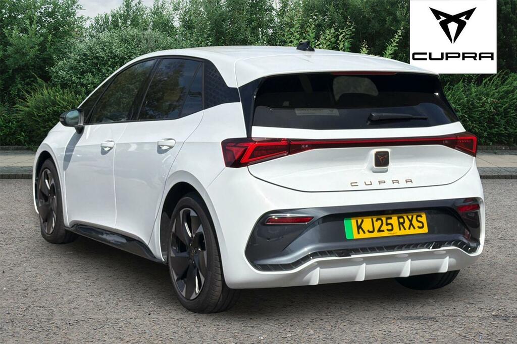 Cupra Born 170Kw E-boost V2 59Kwh White #3