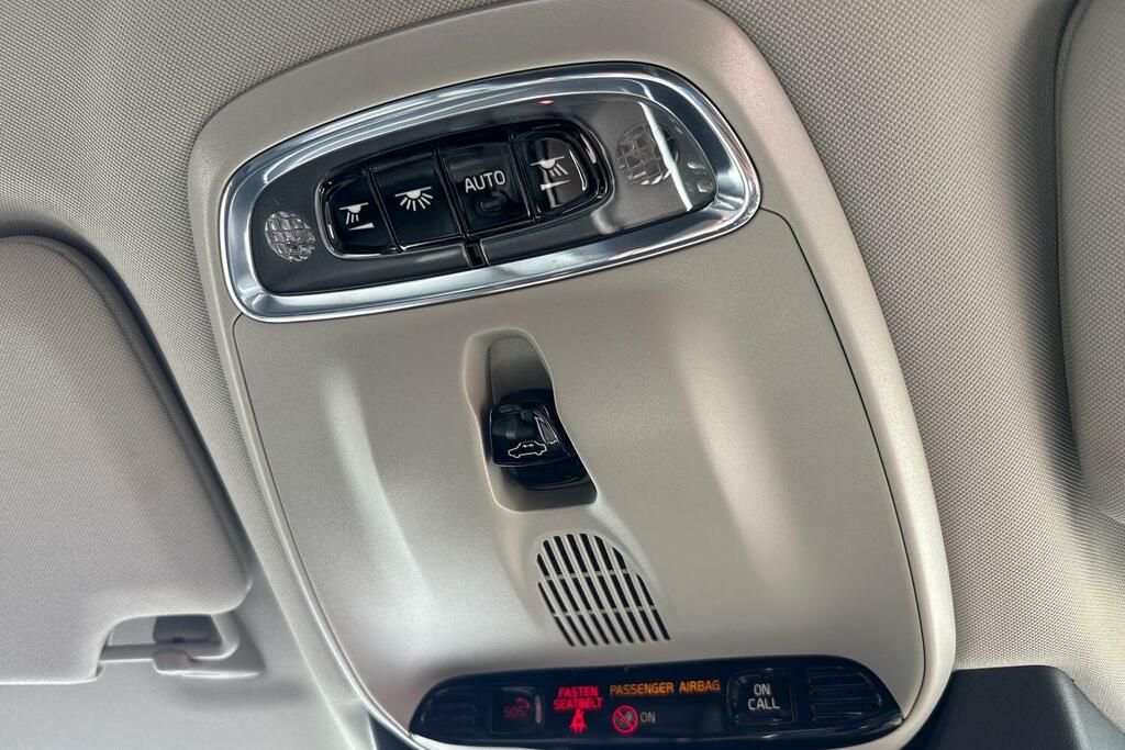 Volvo V90 2.0 D4 Momentum Plus Grey #23