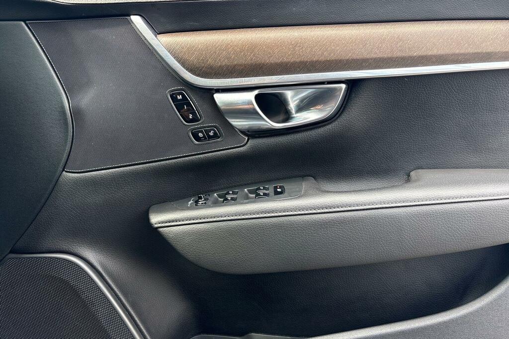 Volvo V90 2.0 D4 Momentum Plus Grey #48