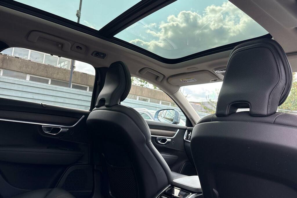 Volvo V90 2.0 D4 Momentum Plus Grey #16