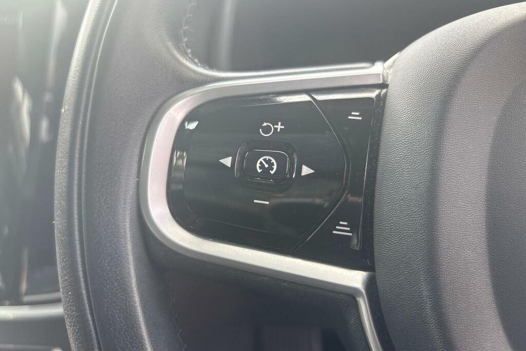 Volvo V90 2.0 D4 Momentum Plus Grey #17