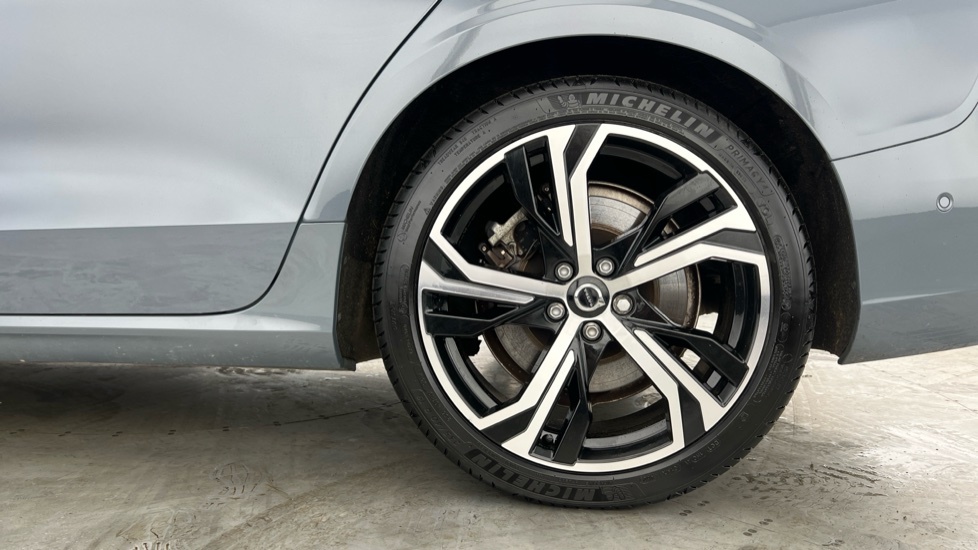 Volvo V60 Recharge Plus, T6 Awd Plug-in Hybrid, Grey #4