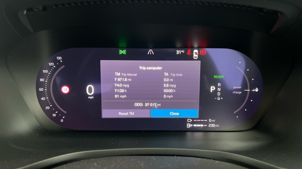 Volvo V60 B4 P Ultimate Dark Blue #9
