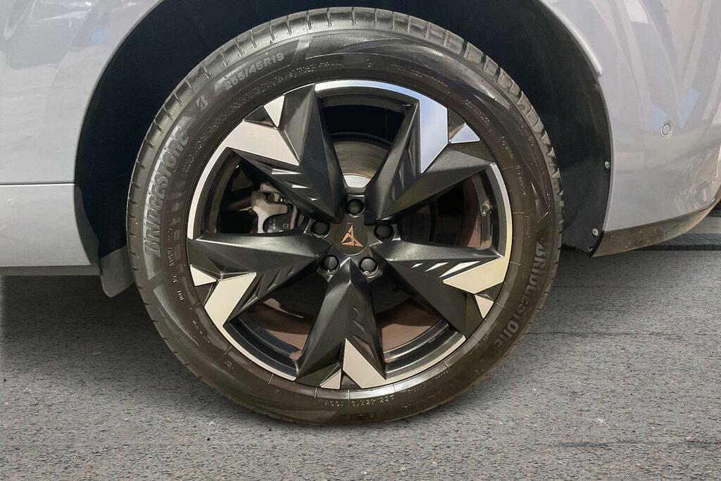 Cupra Terramar 1.5 Etsi 150 V2 Dsg Grey #5