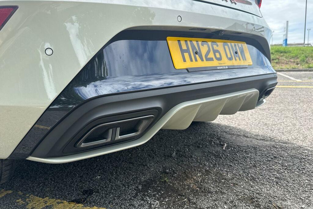 Cupra Leon 1.5 Etsi 150 V3 Dsg Delivery Mileage Grey #46