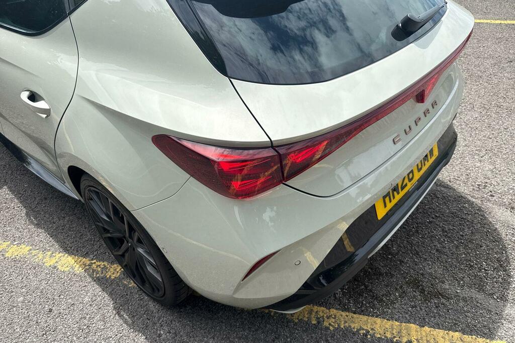 Cupra Leon 1.5 Etsi 150 V3 Dsg Delivery Mileage Grey #43