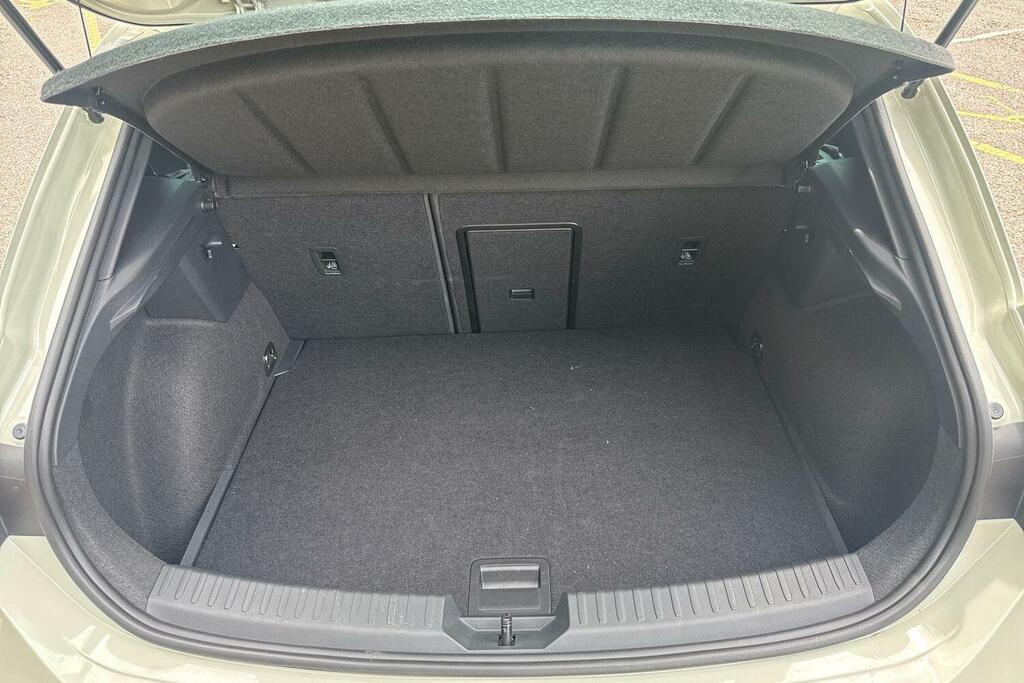 Cupra Leon 1.5 Etsi 150 V3 Dsg Delivery Mileage Grey #20