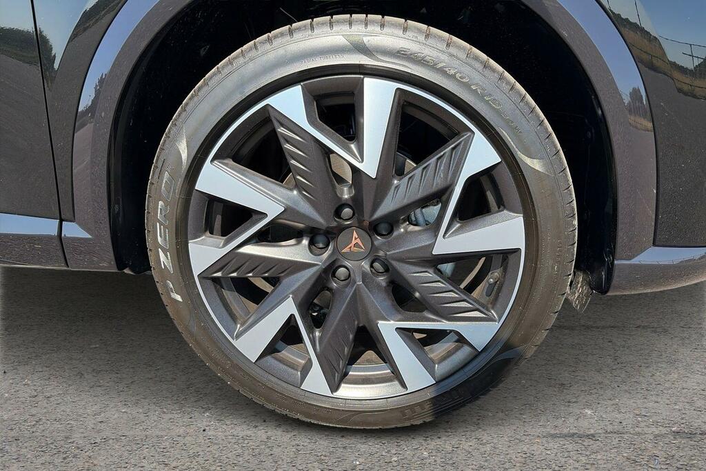 Cupra Formentor 1.5 Ehybrid 204 V2 Dsg Black #5