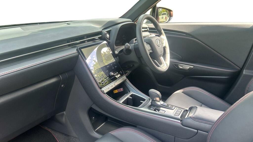 Lexus LBX 1.5 Vvt-ie Premium Plus Design Suv Hybr GX25YVK #6