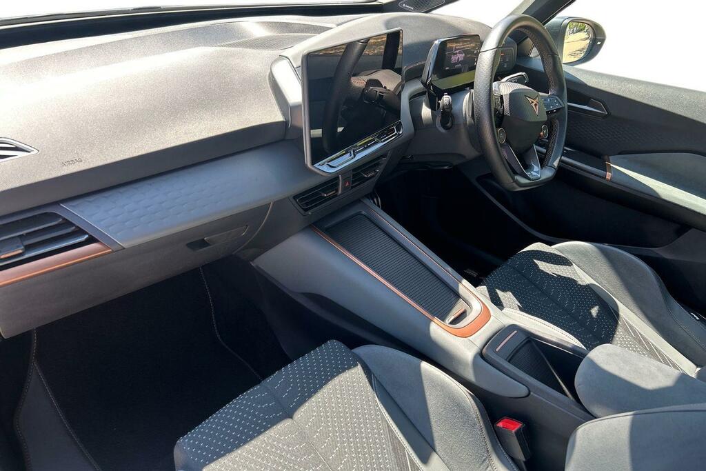 Cupra Born 240Kw E-boost Vz 79Kwh White #2