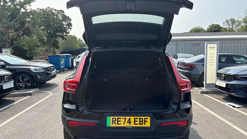 Volvo EX40 Ultra, Single Motor Extended Range, Blue #13