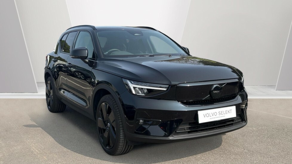 Volvo EX40 Black Edition Plus, Single Motor Extended Range, E Black