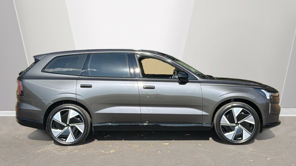 Volvo EX90 Ultra, Twin Motor Performance, 7 Seats Grey #3
