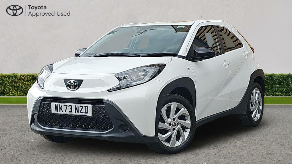Toyota Aygo X 1.0 Vvt-i Pure Euro 6 Ss WK73NZD White #3