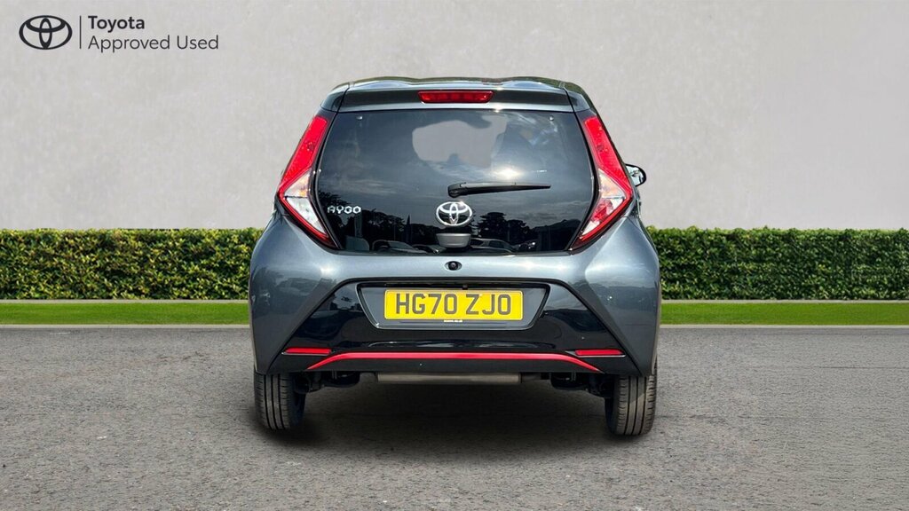 Toyota Aygo Hatchback Red #27