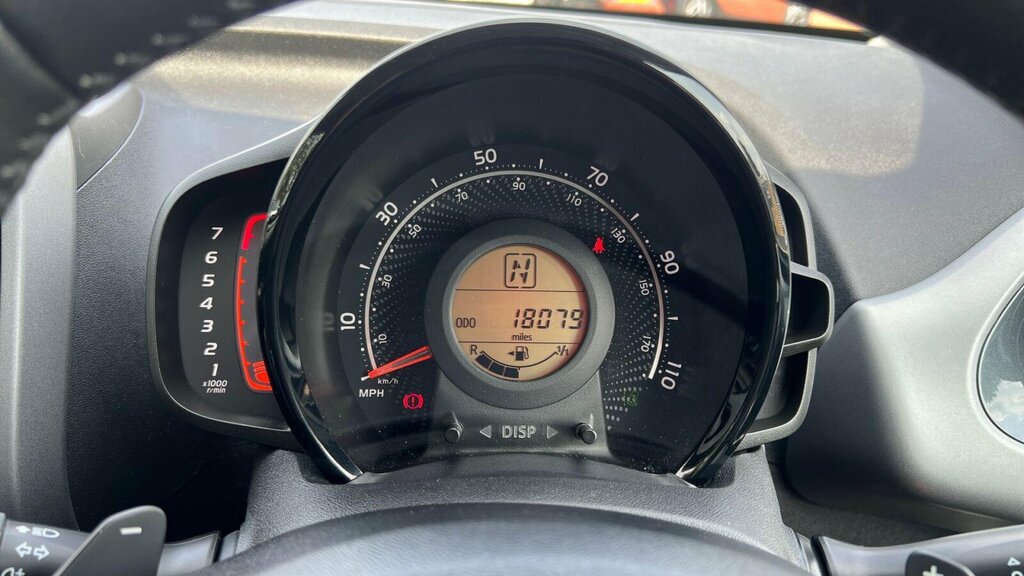 Toyota Aygo Hatchback Red #11