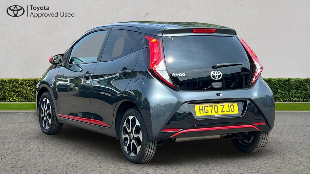 Toyota Aygo 1.0 Vvt-i X-trend X-shift Euro 6 Safety Sense Grey #4