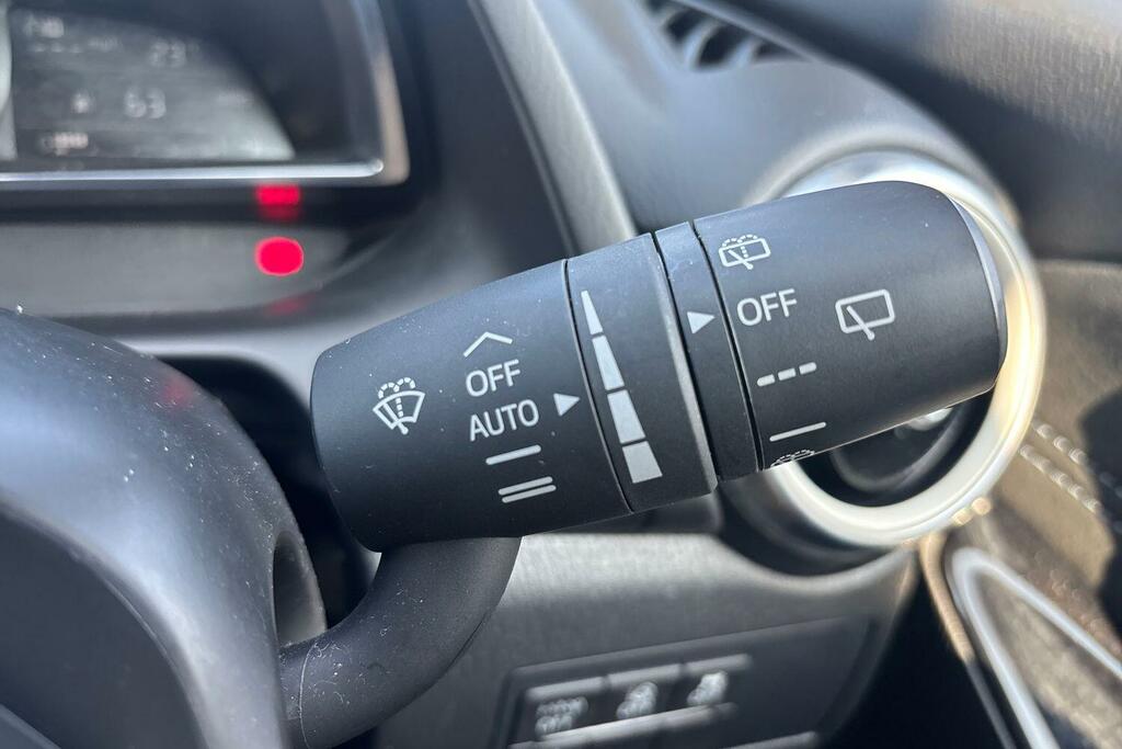 Mazda 2 1.5 E-skyactiv G Mhev 115 Homura Aka Red #29