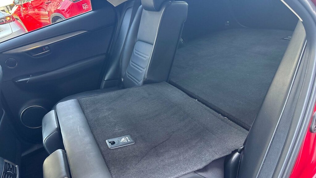 Lexus NX Estate 300H 2.5 White #17