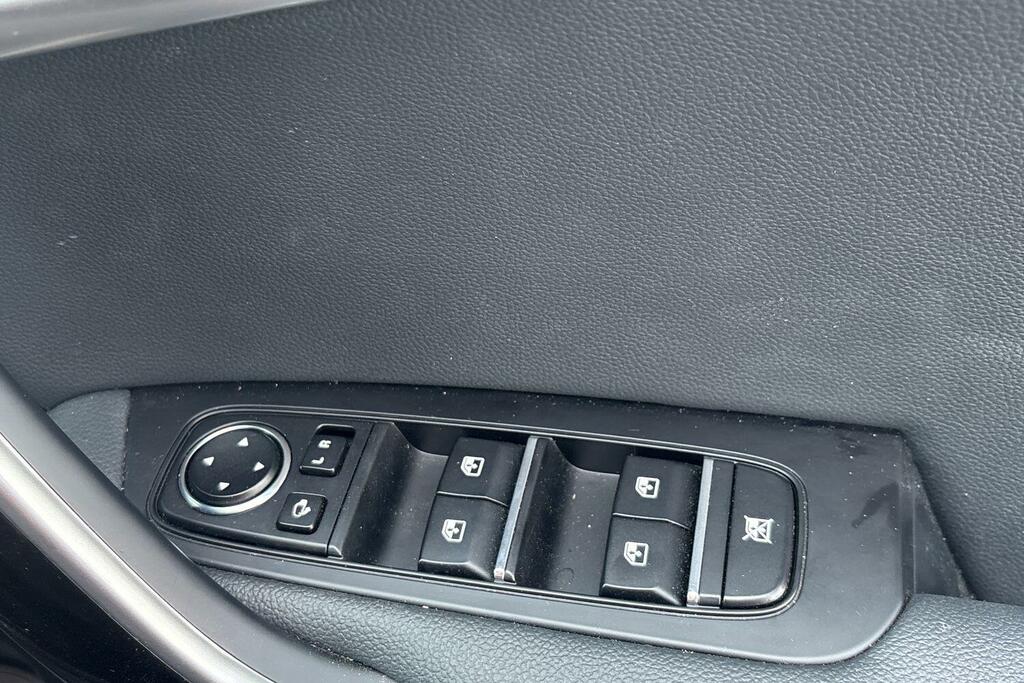 Kia Xceed 1.0T Gdi Isg 113 Pure Dct Hatchback SH26PKD Silver #18