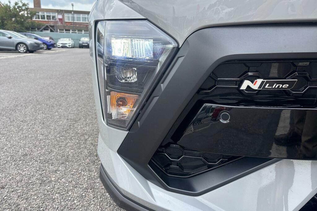 Hyundai Kona Hatchback Grey #49