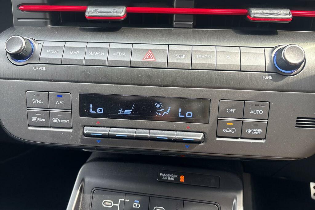 Hyundai Kona Hatchback Grey #18