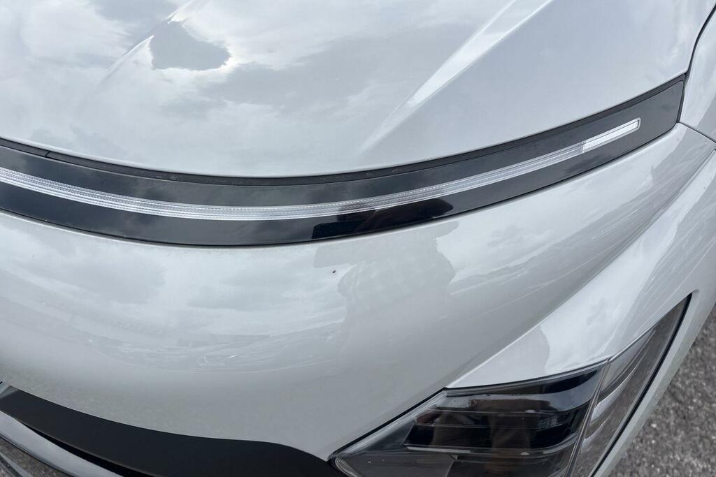 Hyundai Kona Hatchback Grey #44