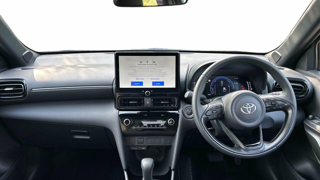 Toyota Yaris Cross 1.5 Vvt-h Design E-cvt Euro 6 Ss HF26UPT Grey #6