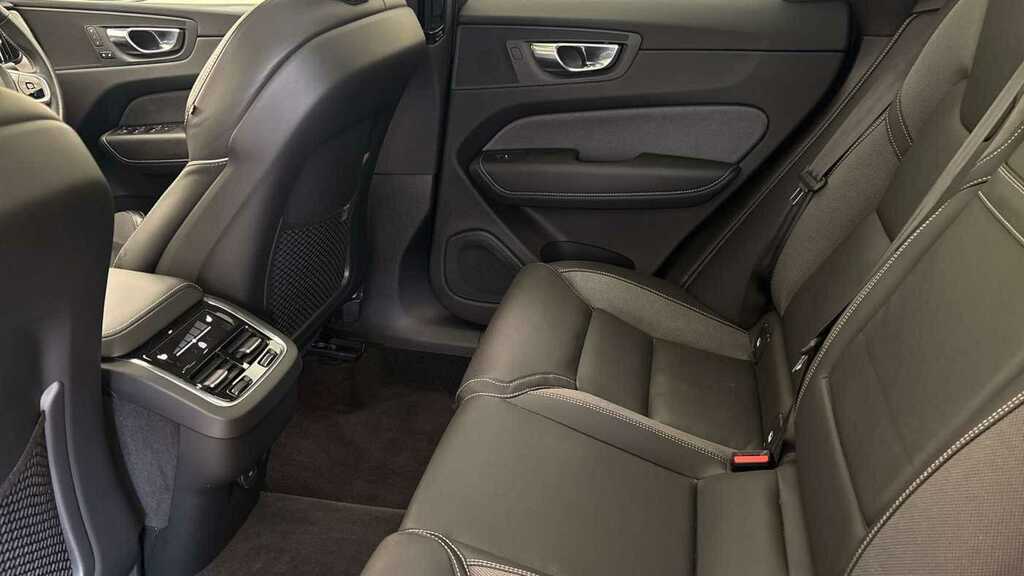 Volvo XC60 2L R-design Grey #7