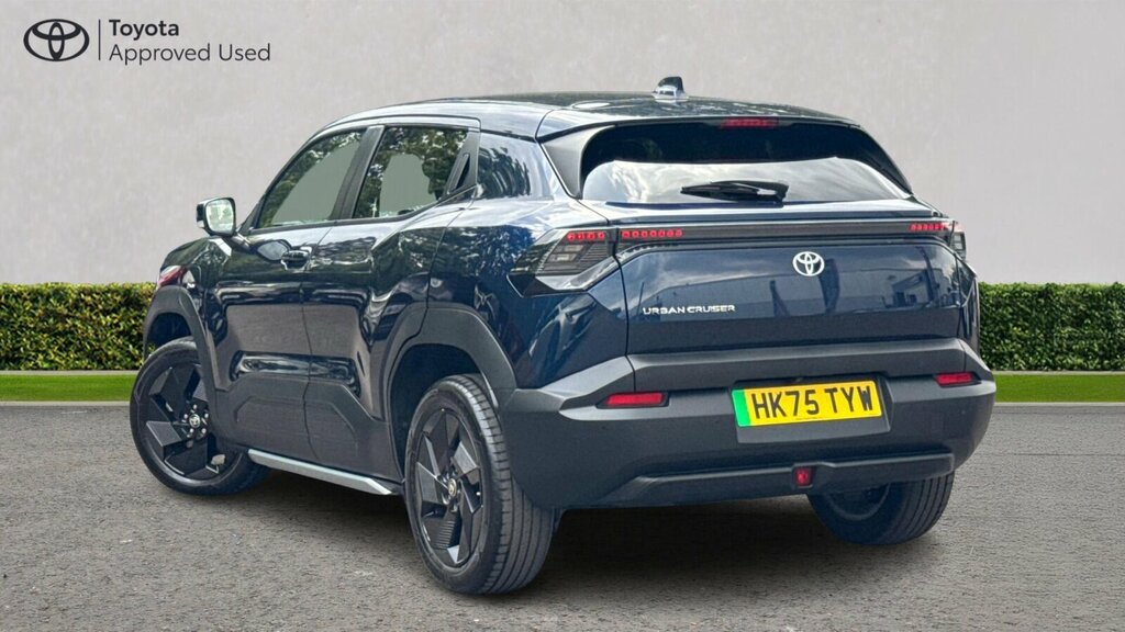 Toyota Urban Cruiser 61Kwh Design Blue #4