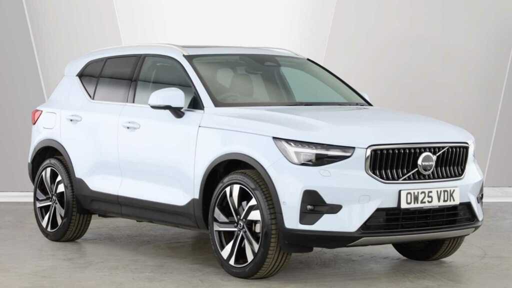 Volvo XC40 Ultra, B4 Mild Hybrid, Bright Blue