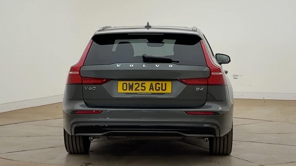 Volvo V60 Ultra, B4 Mild Hybrid, Dark  #4