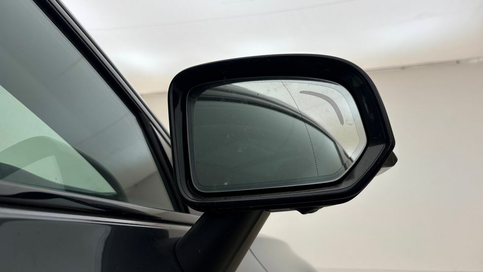 Volvo V60 2.0 B4p Plus Dark 7 Speed Grey #21
