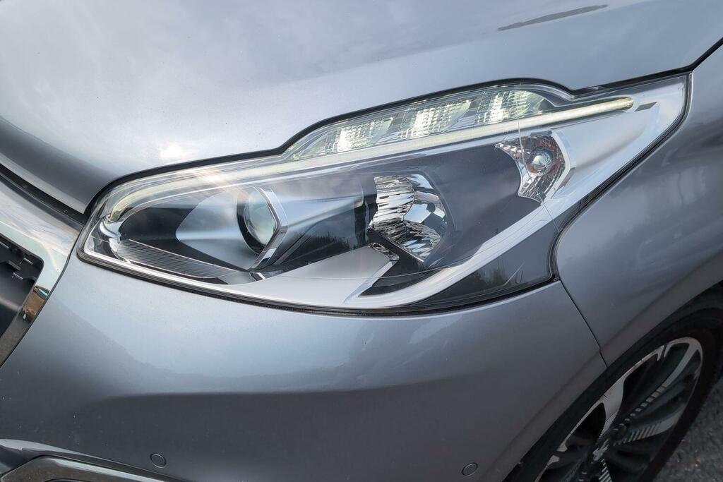 Peugeot 208 208 Tech Edition Ss Grey #13