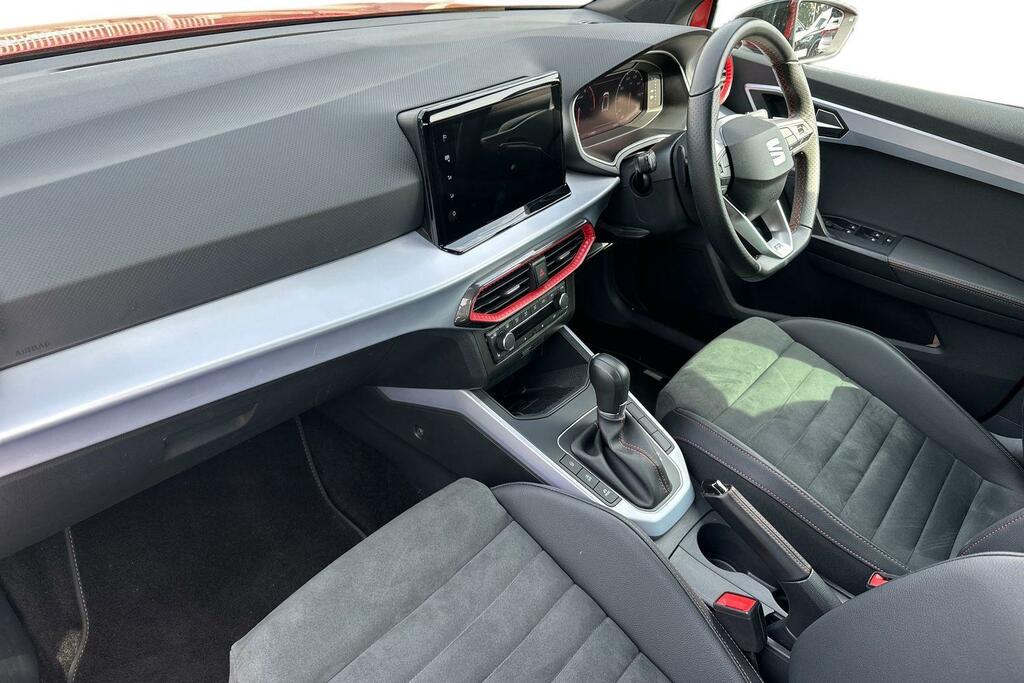 Seat Arona 1.0 Tsi 115 Fr Sport Dsg Red #2