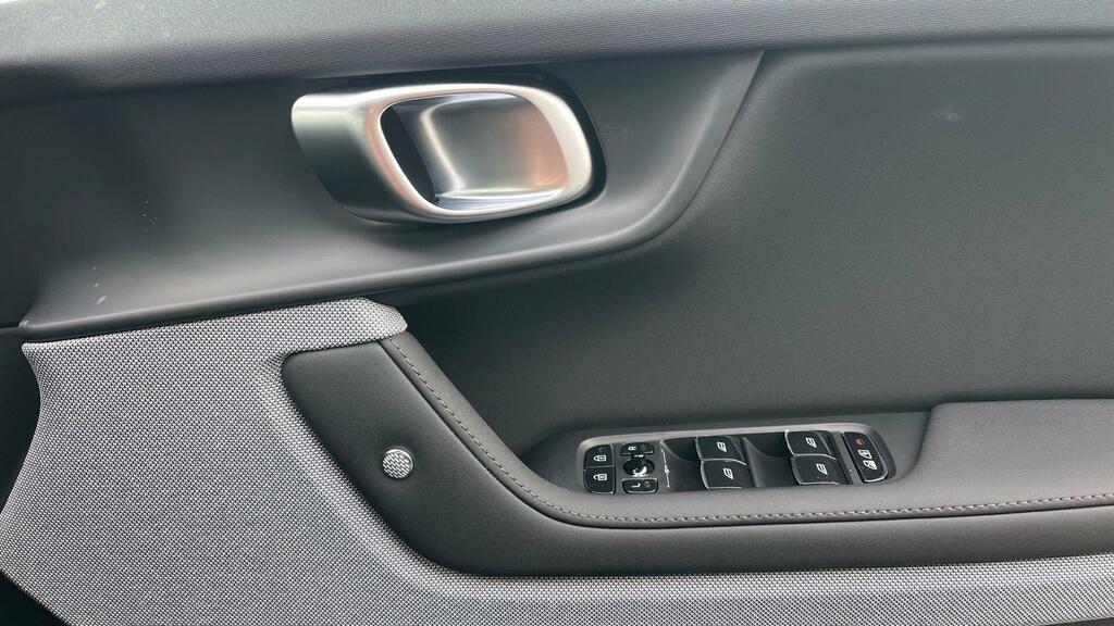 Polestar 2 310Kw 82Kwh Long Range Dm Prime 4Wd Black #34