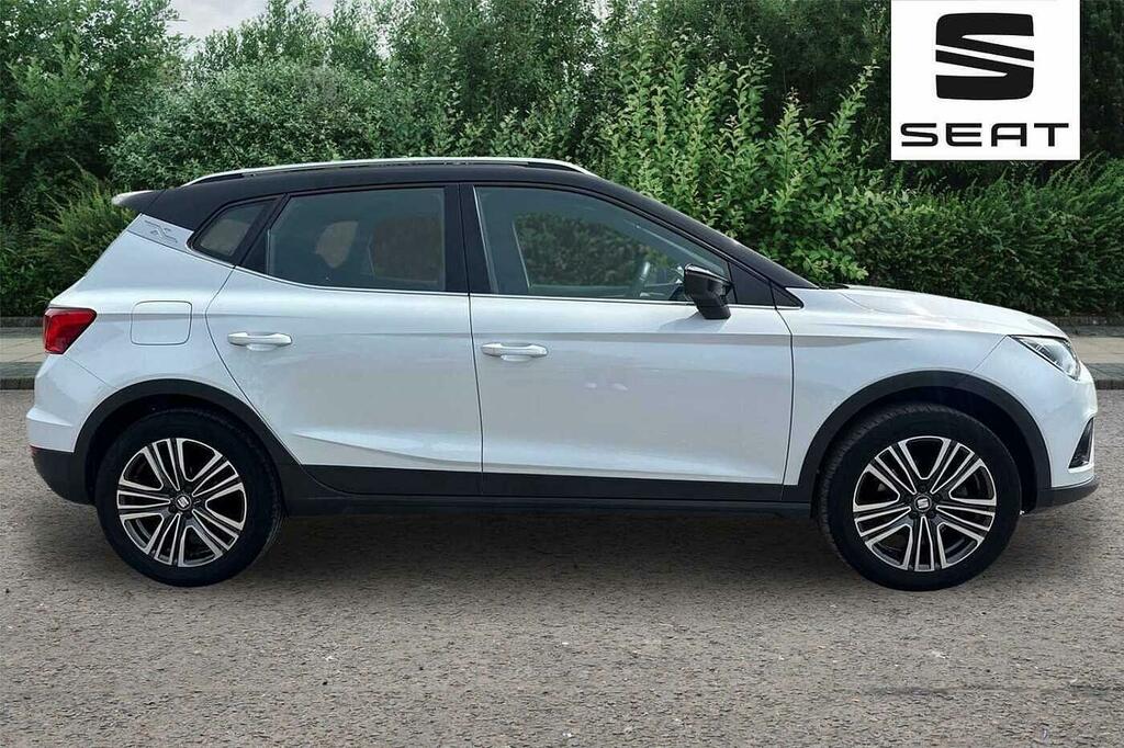 Seat Arona 1.0 Tsi 115 Xcellence Dsg White #4