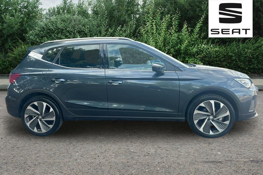 Seat Arona 1.0 Tsi 115 Fr Sport Dsg Grey #4