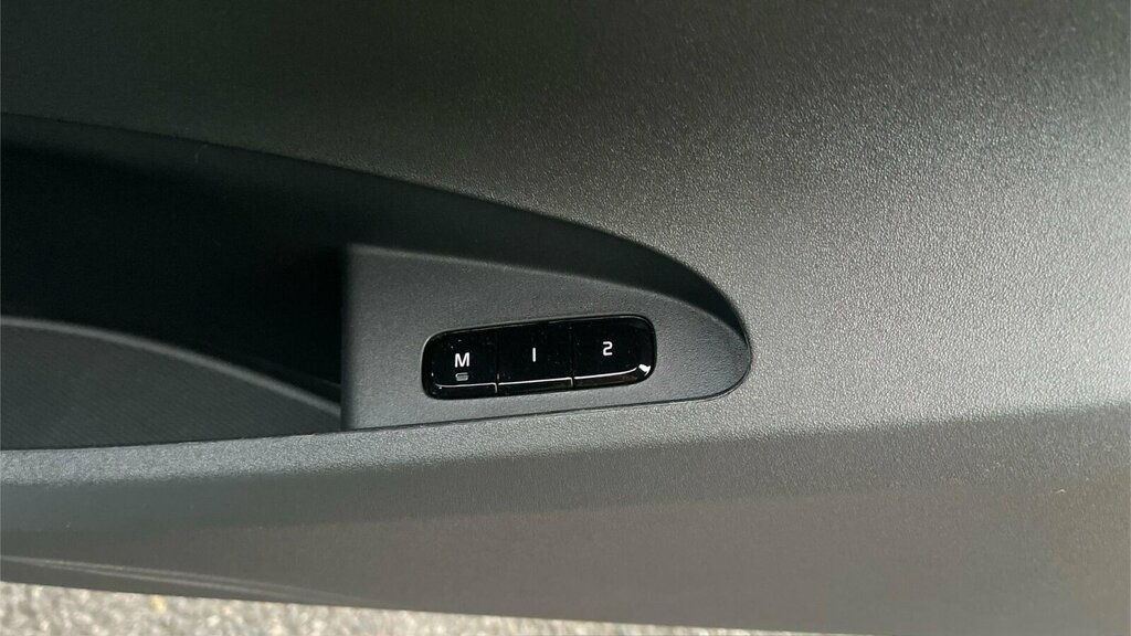 Polestar 2 310Kw 82Kwh Long Range Dm Prime 4Wd Black #33