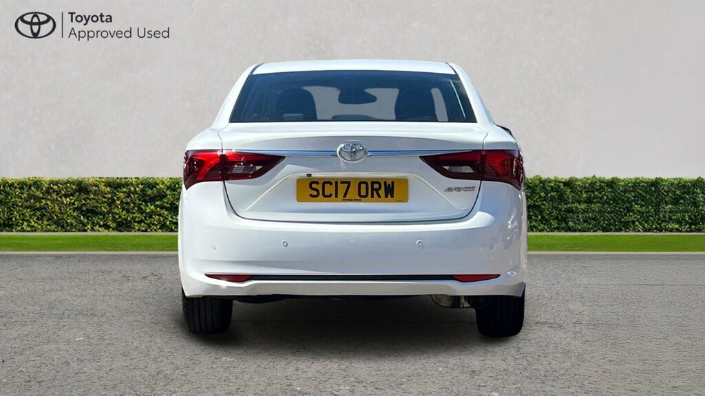 Toyota Avensis Active D-4d Grey #27