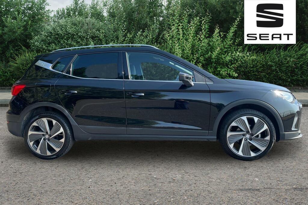 Seat Arona 1.0 Tsi 110 Fr Sport Dsg Black #4