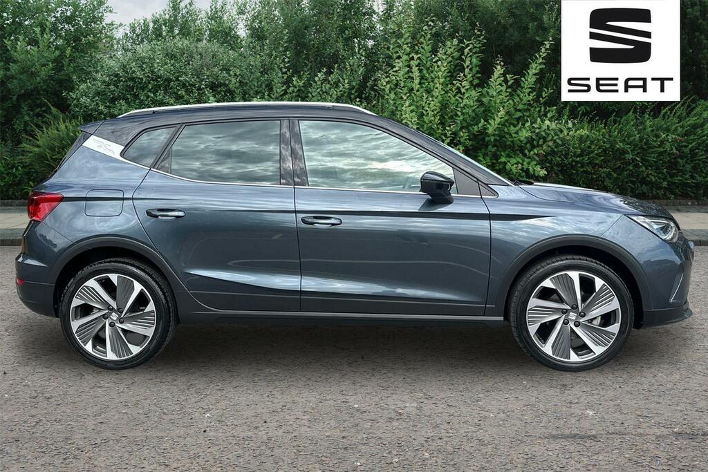 Seat Arona 1.0 Tsi 115 Fr Sport Dsg Grey #4