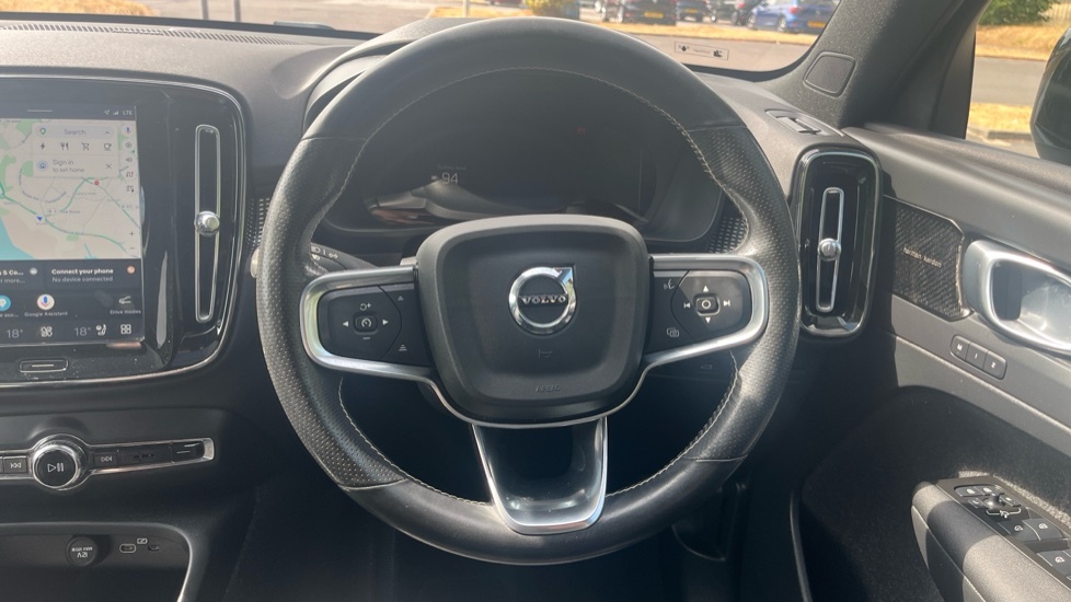 Volvo XC40 2.0 B5p R Design Pro Awd Black #10