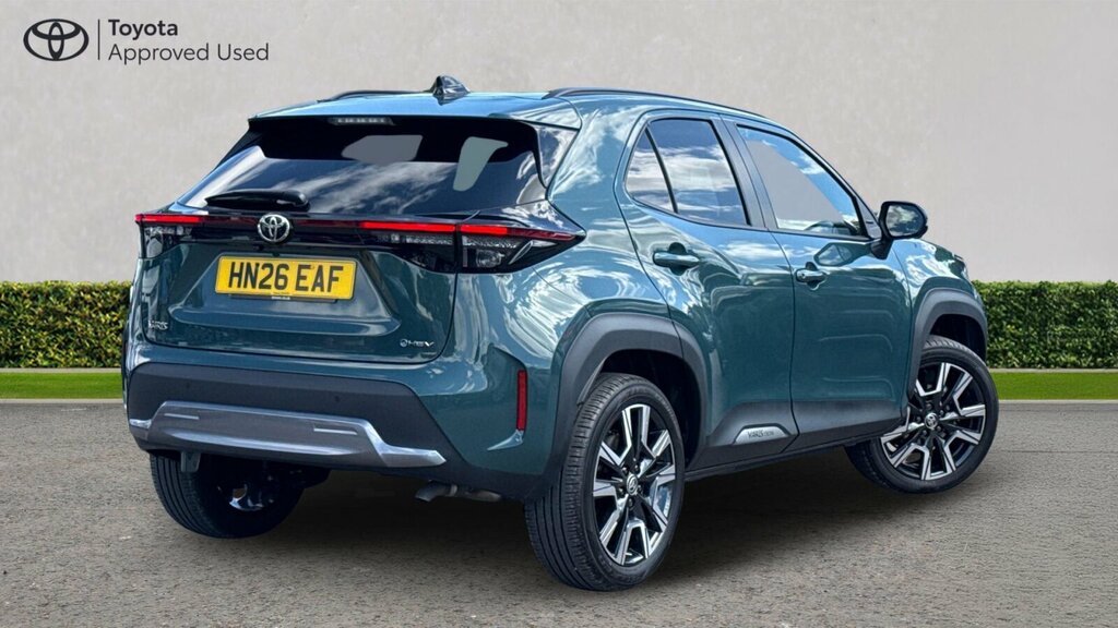 Toyota Yaris Cross 1.5 Vvt-h Excel Suv Hybrid E-cvt Euro 6 HN26EAF Green #2