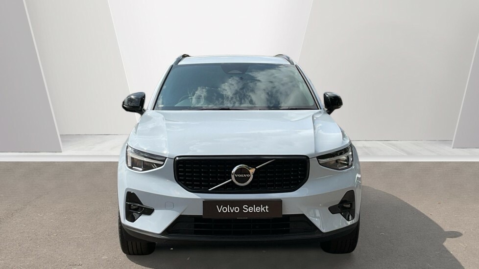Volvo XC40 2.0 B4p Ultra Dark White #8